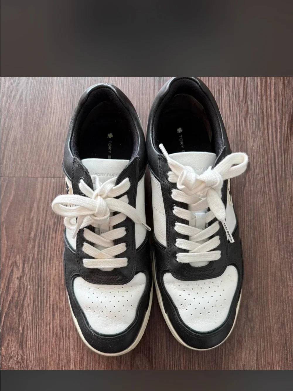 Tory Burch Black and White women Low-Top Leather Sneakers